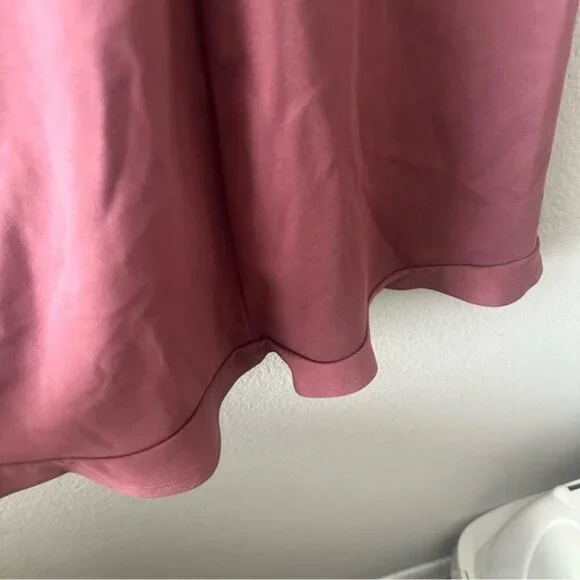 Express V-Neck Ruffle Hem Fit And Flare Dress Dusty Pink Size Small - Picture 6 of 9